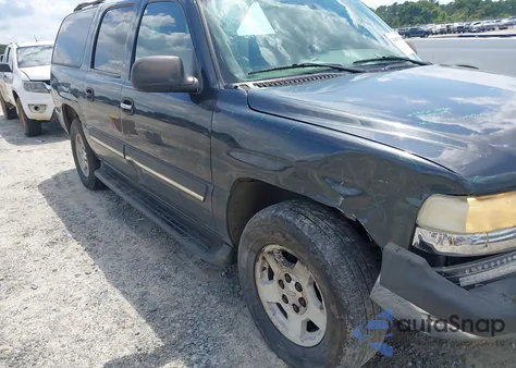 2004 Chevrolet Suburban 1500 Ls из США, поврежденный, VIN 3GNEC16Z04G319450